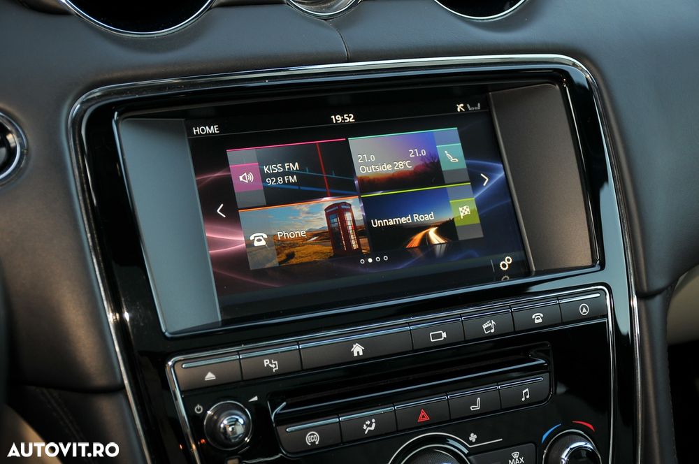 Jaguar XJ 3.0 V6 Langversion Autobiography - 30