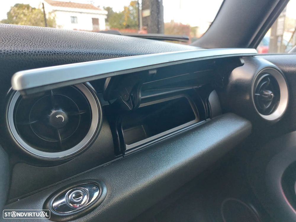 MINI Cabrio Cooper - 30