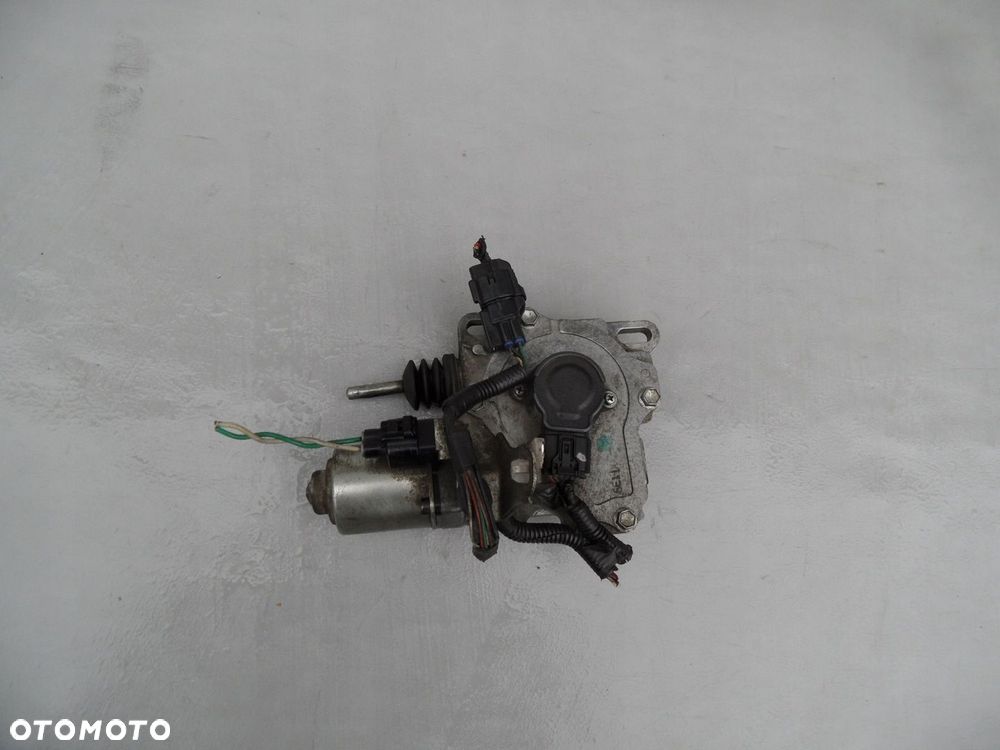 WYSPRZĘGLIK SIŁOWNIK TOYOTA YARIS II MM-T COROLLA E12 AURIS - 3