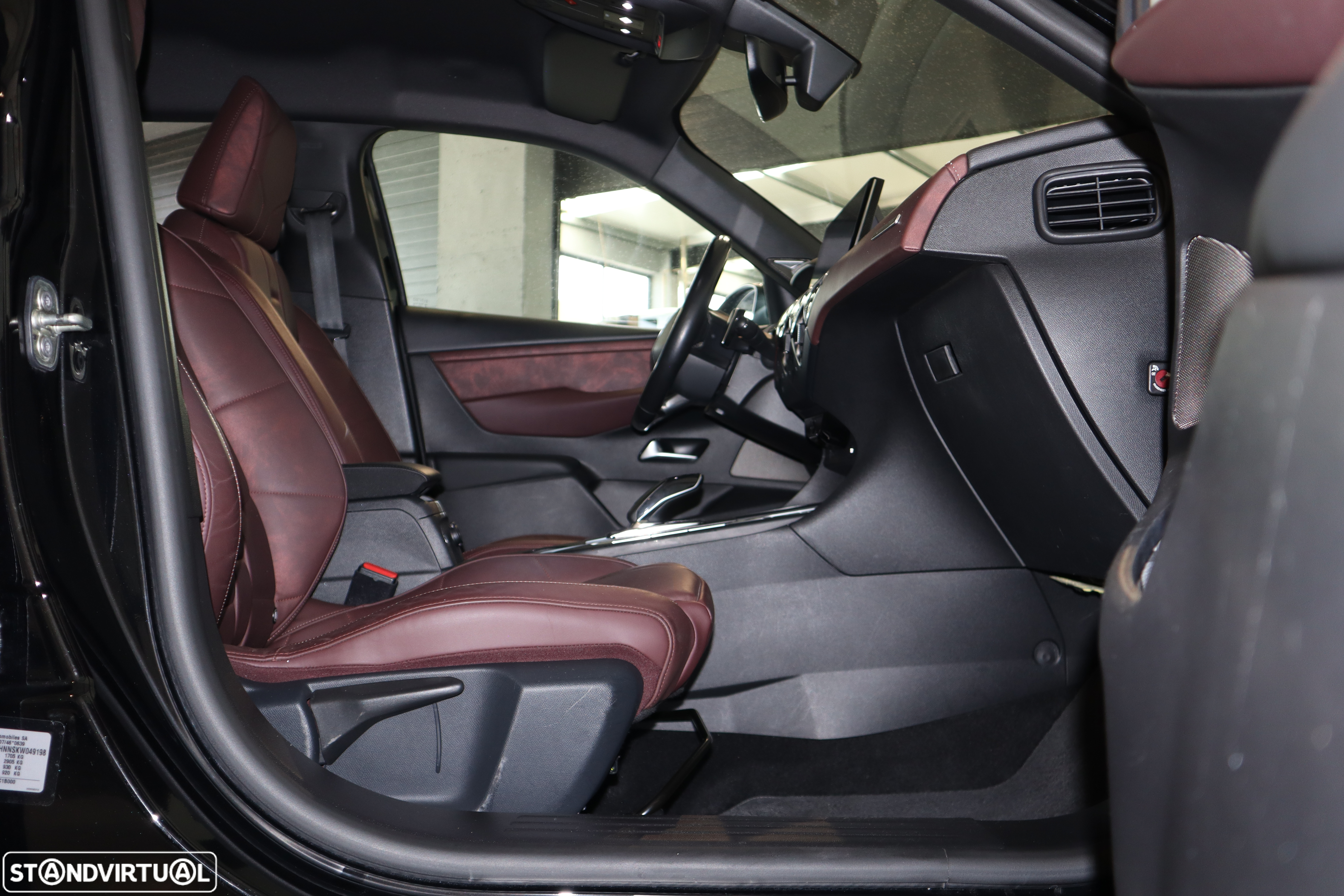 DS DS3 Crossback 1.2 PureTech Performance Line EAT8 - 13
