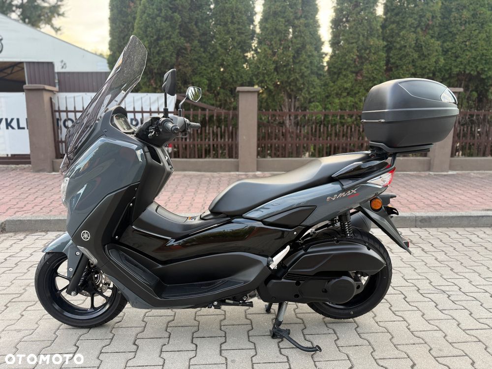 Yamaha NMAX - 18