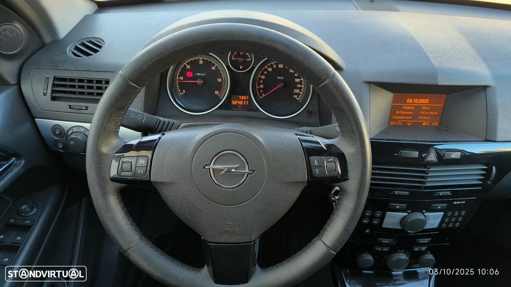 Opel Astra Caravan 1.7 CDTi Cosmo - 30