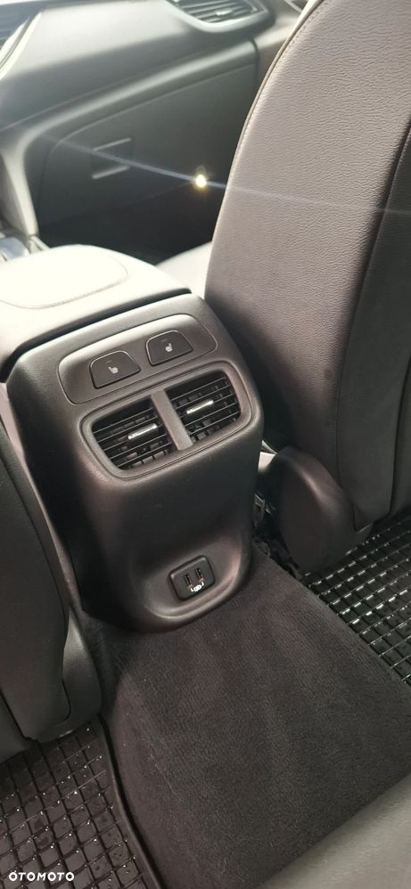 Opel Insignia 2.0 CDTI Innovation S&S - 11