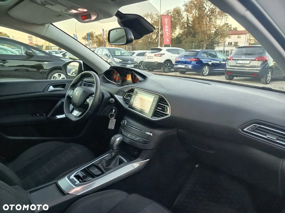 Peugeot 308 BlueHDi 150 EAT6 Stop & Start Allure - 31