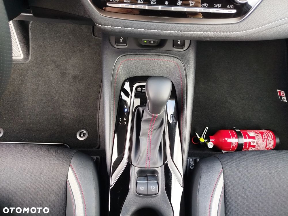 Toyota Corolla 2.0 Hybrid GR Sport - 16