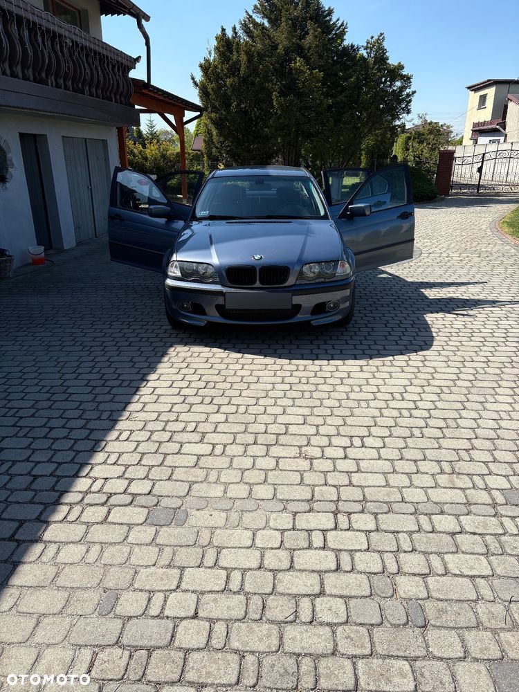 BMW Seria 3 316i - 1