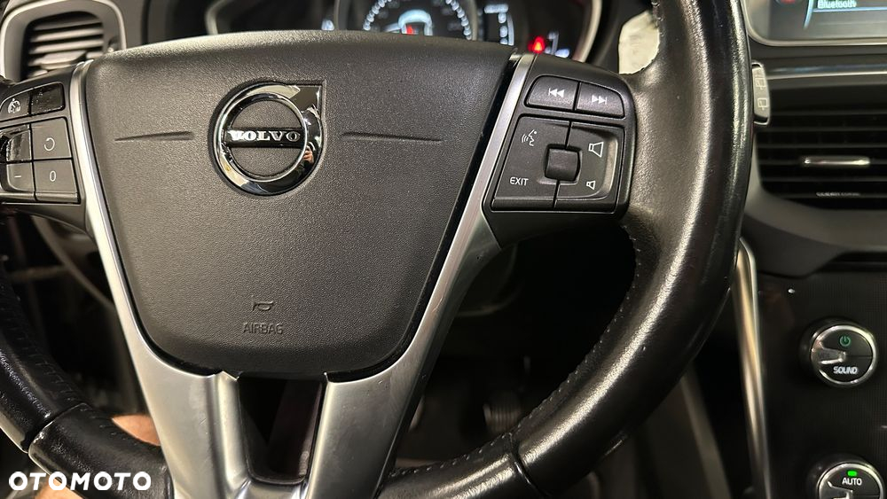 Volvo V40 - 15