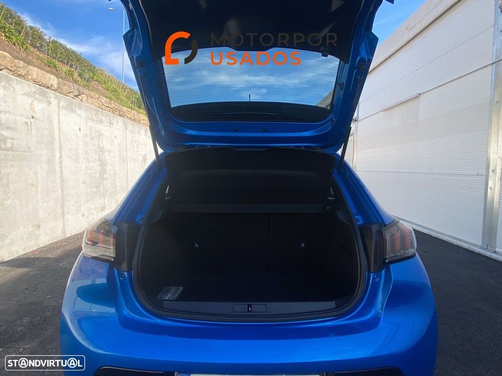 Peugeot 208 - 6