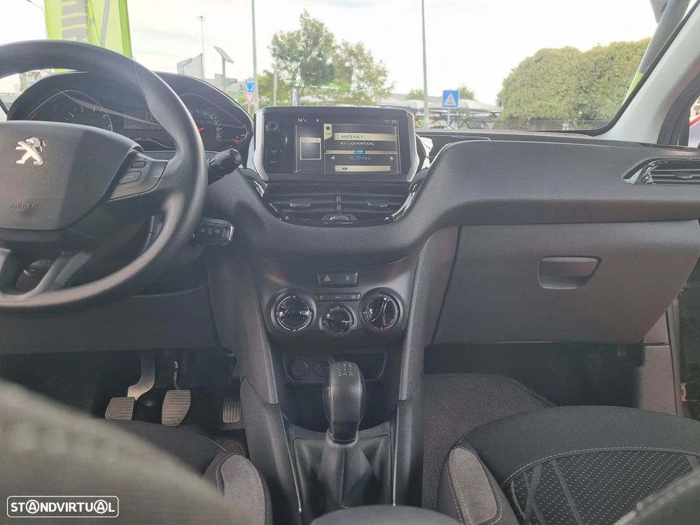 Peugeot 208 1.2 VTi Active - 21