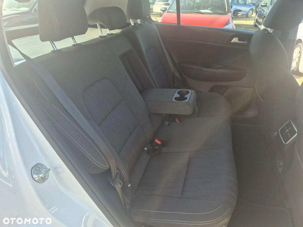 Kia Sportage 1.6 GDI 2WD VISION - 17