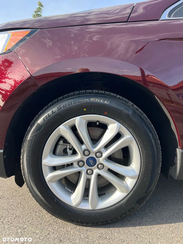 Ford Edge - 14