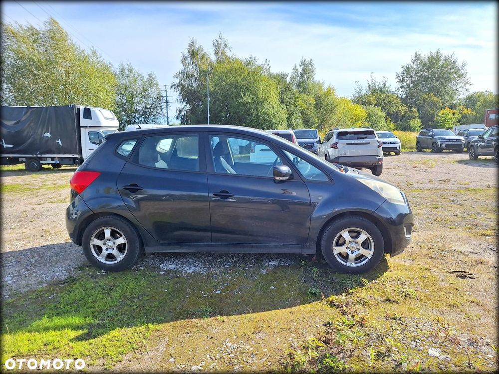 Kia Venga 1.6 L - 4