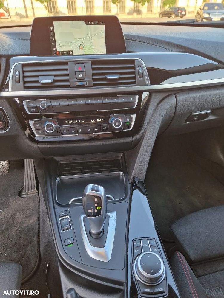 BMW Seria 3 318d Aut. Sport Line - 9