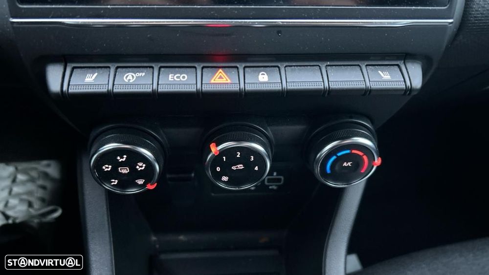 Renault Clio 1.0 TCe Equilibre - 9