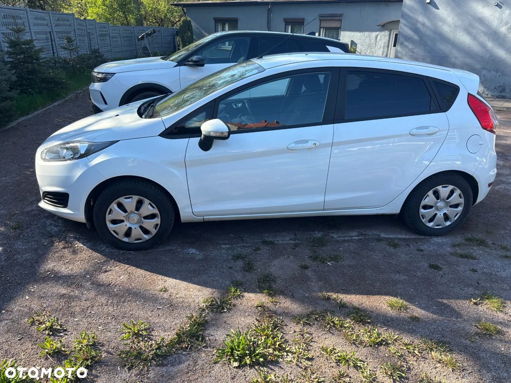 Ford Fiesta - 6