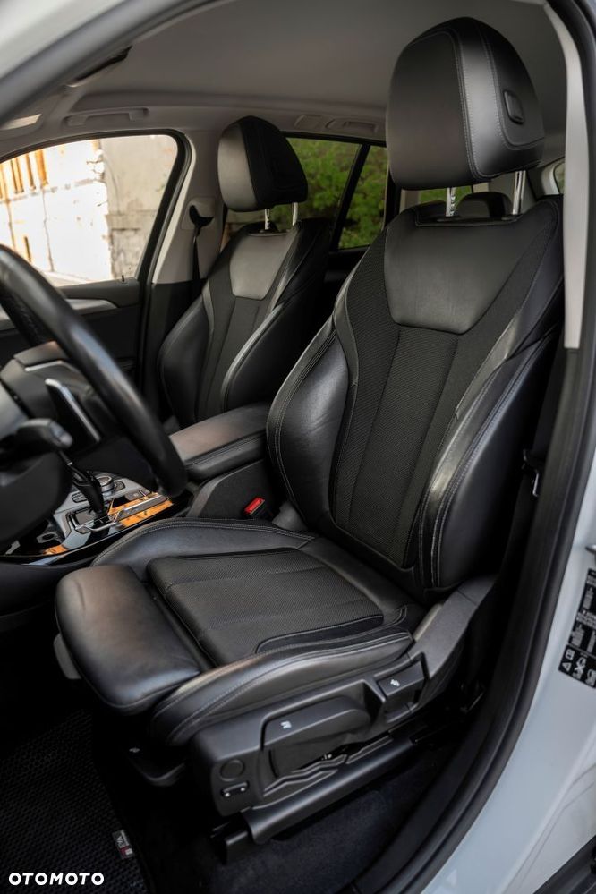 BMW X3 xDrive20d xLine - 10