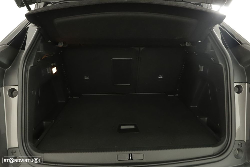 Peugeot 3008 1.2 PureTech GT EAT8 - 25