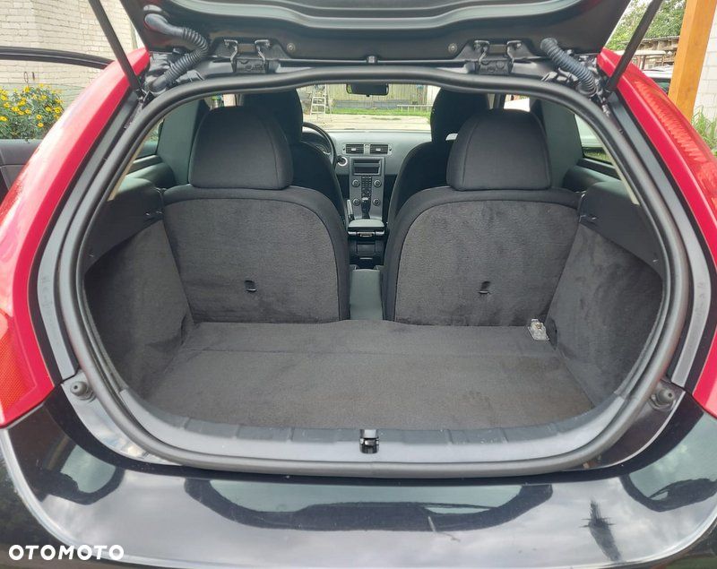 Volvo C30 - 40