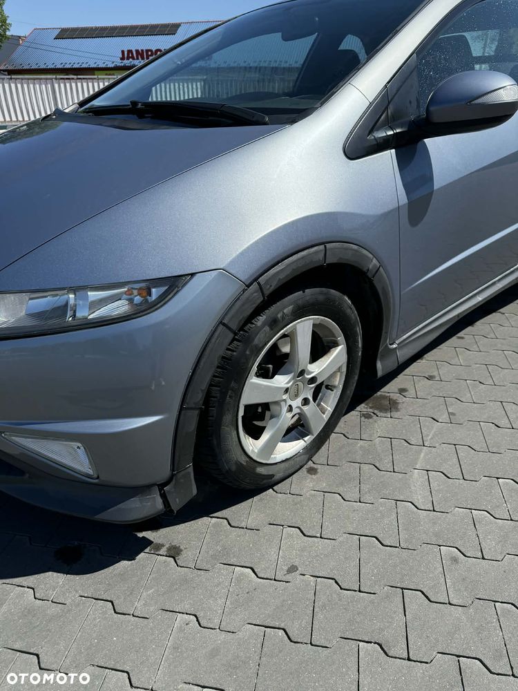 Honda Civic 1.8i-VTEC Type S - 9