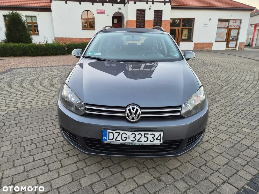 Volkswagen Golf - 2