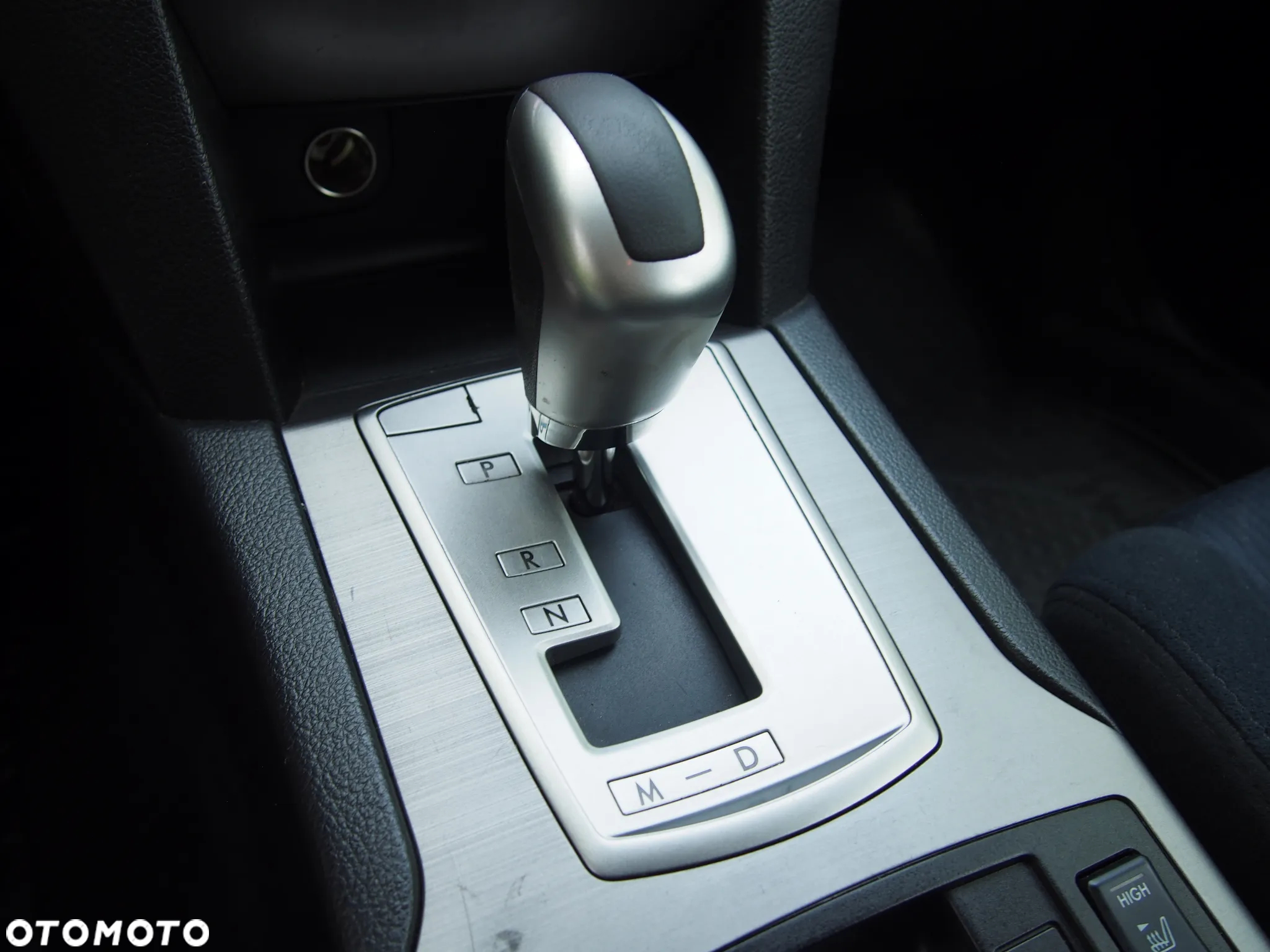 Subaru Outback Legacy 2.5i Active AT - 30