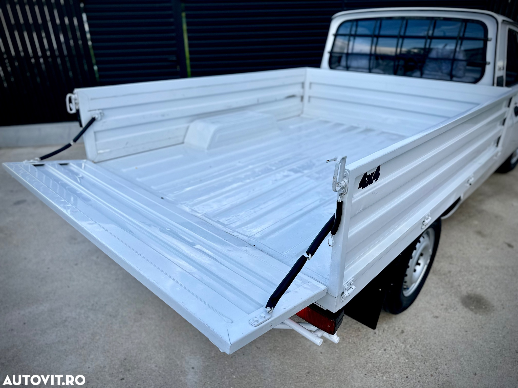 Dacia Pick Up - 21