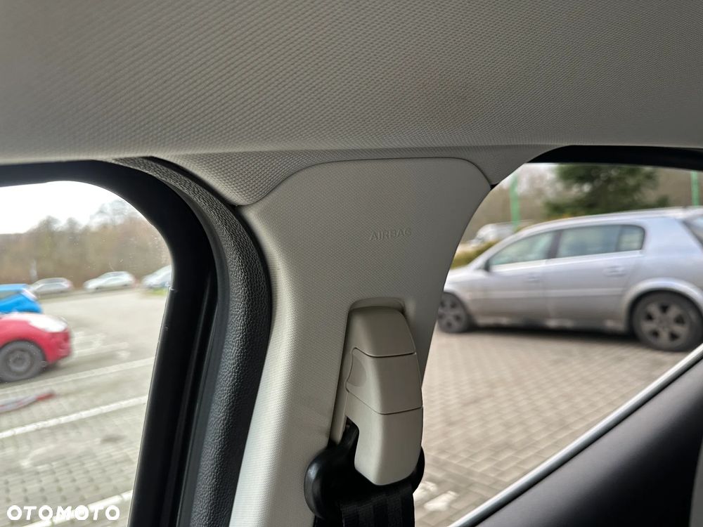Ford EcoSport 1.5 EcoBlue COOL&CONNECT - 32