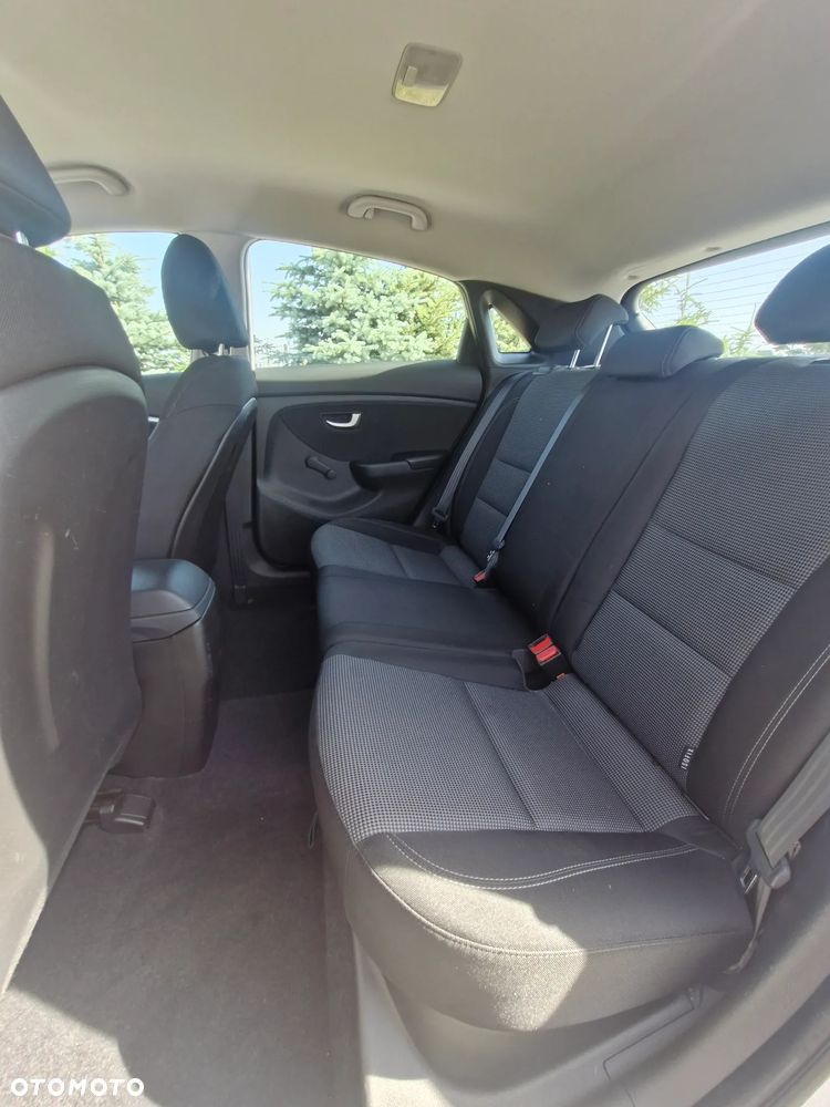 Hyundai i30 - 10