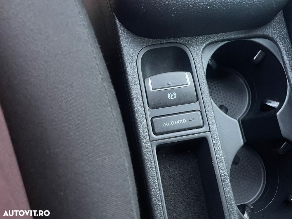 Volkswagen Tiguan - 27