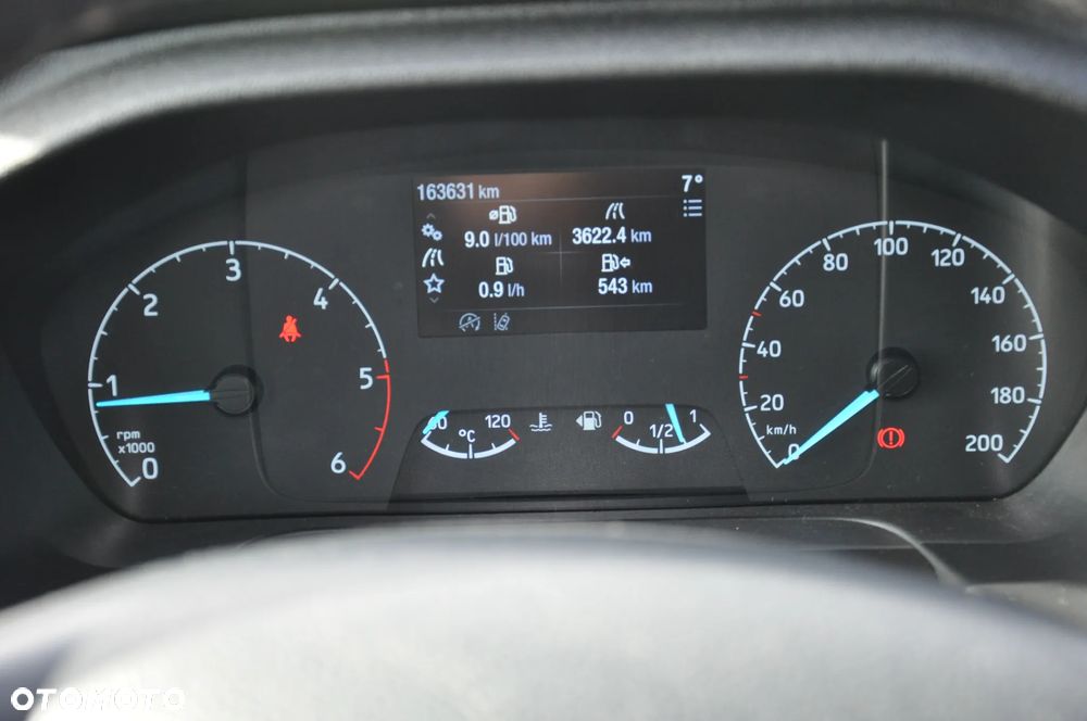 Ford Transit - 11