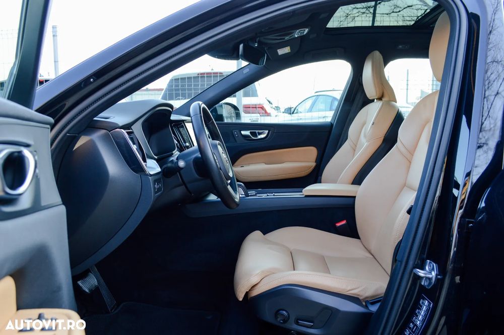 Volvo XC 60 Recharge T8 Twin Engine eAWD Inscription - 35