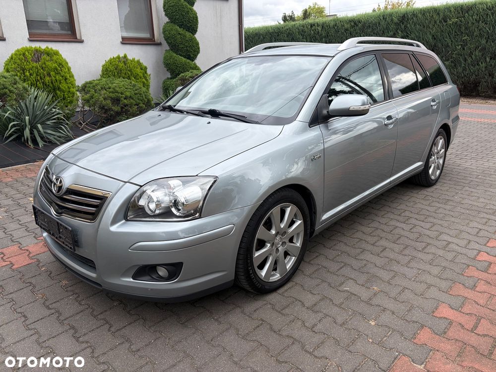 Toyota Avensis 2009 photo 3