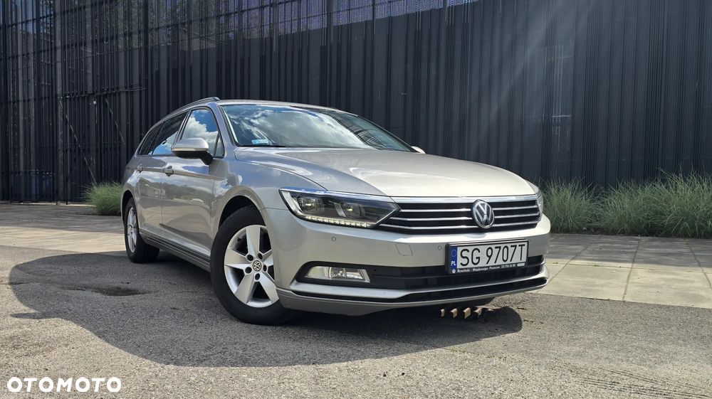 Volkswagen Passat 1.6 TDI BMT Trendline - 2