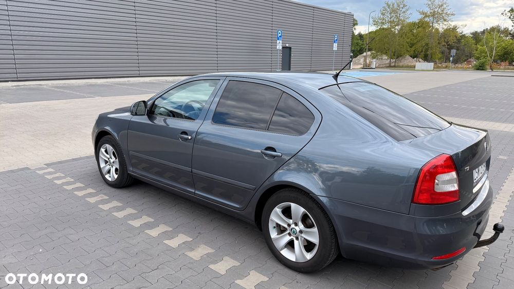Skoda Octavia 2.0 TDI Elegance - 3