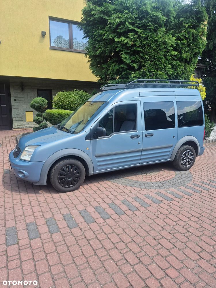 Ford Tourneo Connect - 12