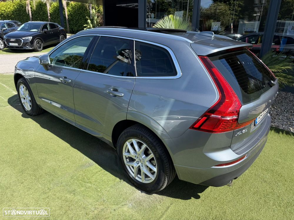 Volvo XC 60 2.0 T8 PHEV Momentum Plus AWD - 17