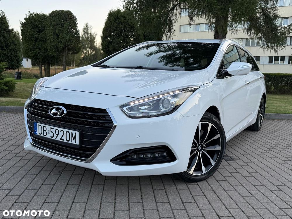 Hyundai i40 Kombi 1.7 CRDi Trend - 25