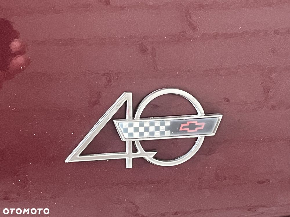 Chevrolet Corvette - 15