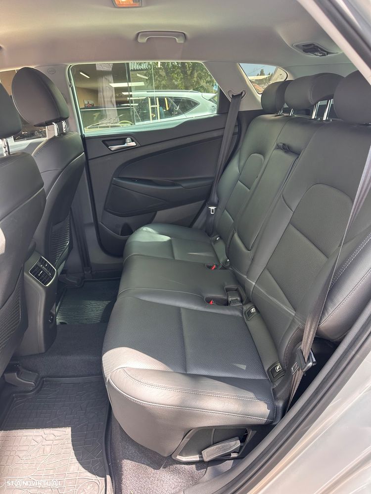 Hyundai Tucson - 12