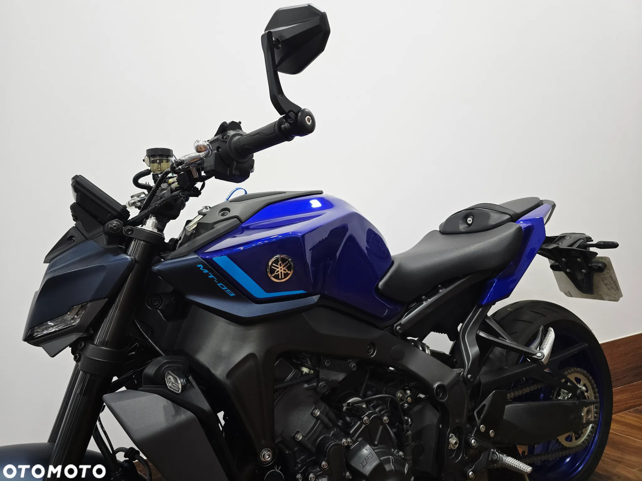 Yamaha MT - 13