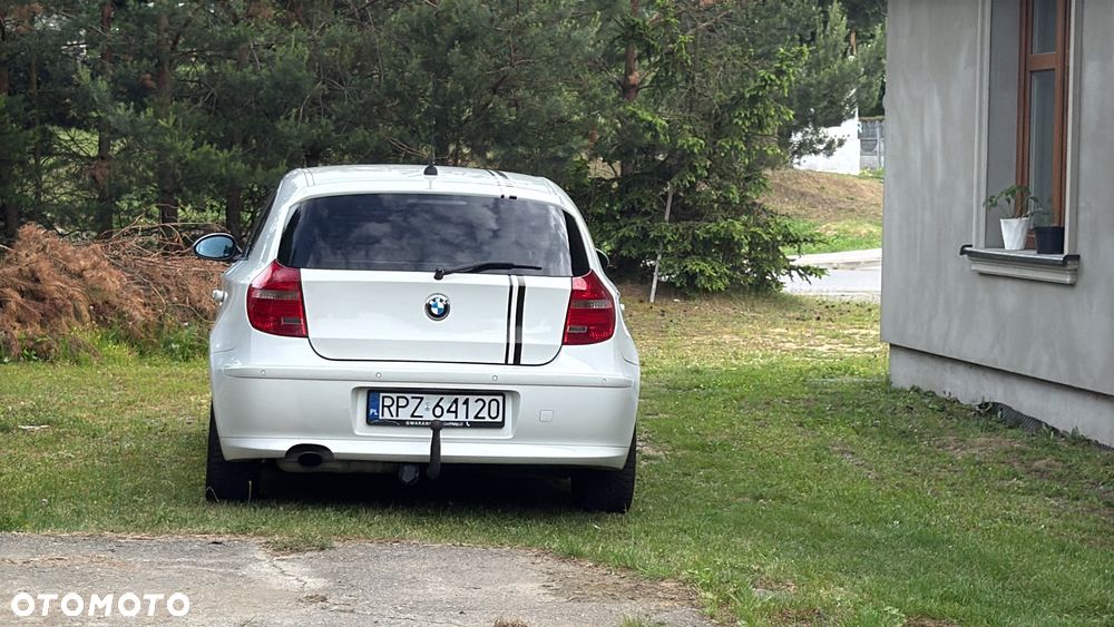 BMW Seria 1 118i - 4