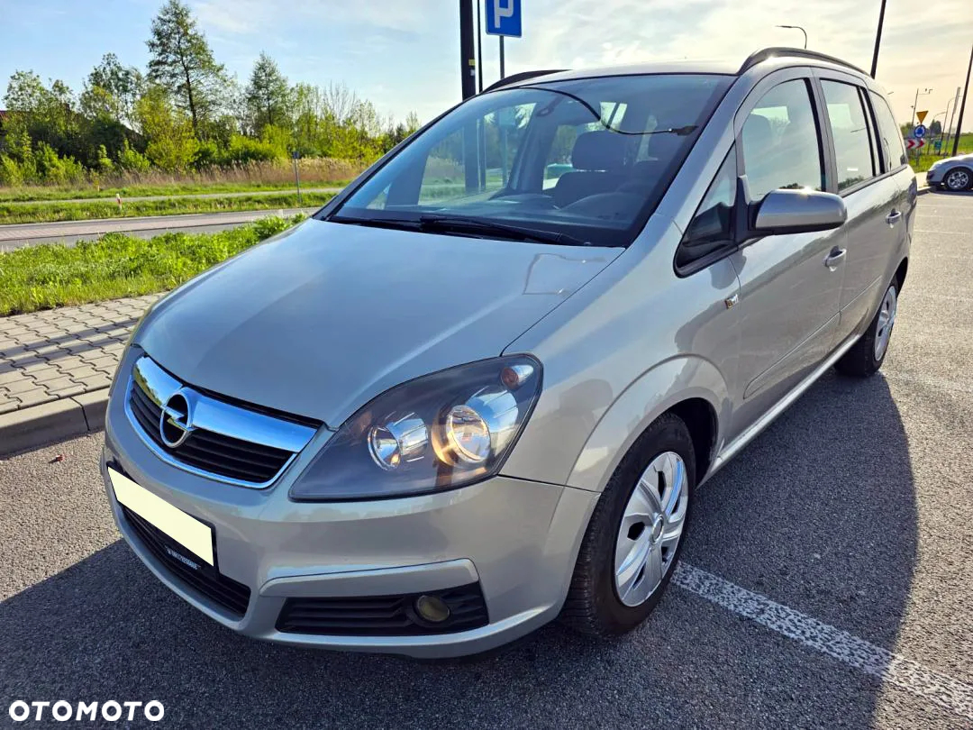 Opel Zafira 1.8 Cosmo - 18