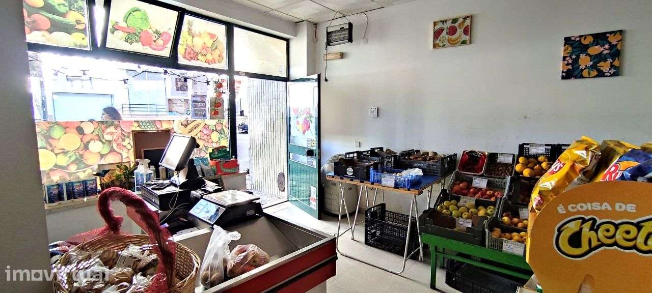 Espaço Comercial Em Soure - Grande imagem: 2/12