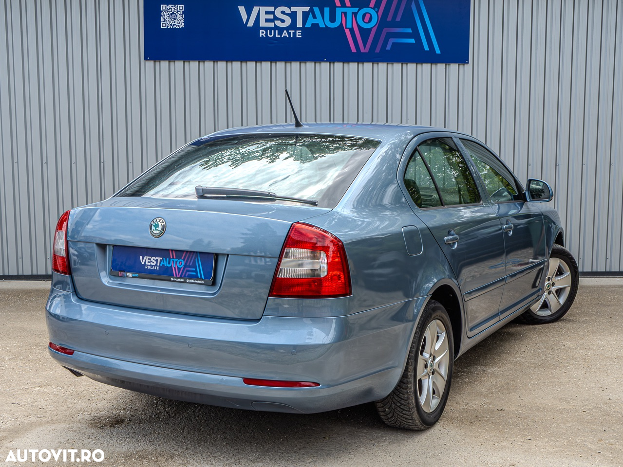 Skoda Octavia 1.6 TDI Classic DSG - 8