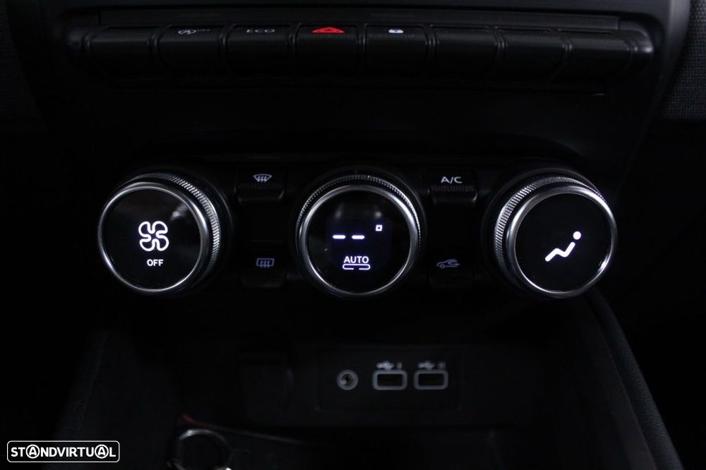 Mitsubishi Colt 1.0 MPI-T Invite - 29