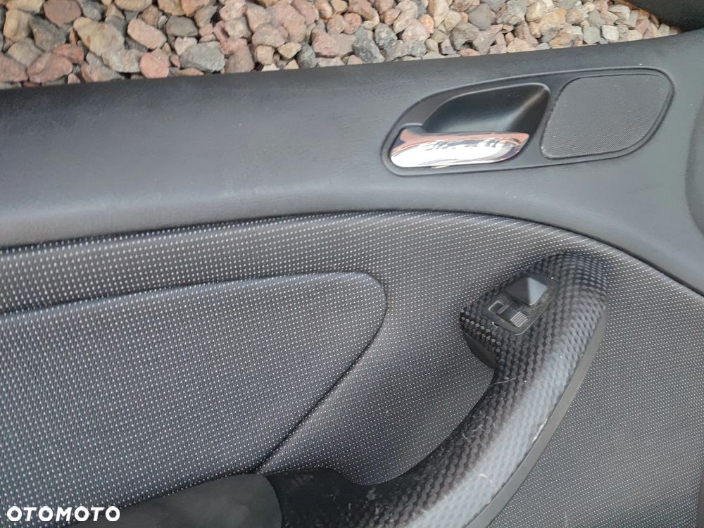 BMW E46 COUPE / M3 ORYGINALNY KOMPLET FOTELI PRZÓD SPORTSIZE / SPORTY + KANAPA TYŁ + BOCZKI EUROPA W WERSJI M-PAKIET ALCANTARA / MATERIAŁOWE ALCANTARA W BARDZO DOBRYM STANIE O NR. 52 10 8 226 419 / 52 20 7 895 608 / 52 20 7 156 167 / 52 10 7 039 640 OEM - 36