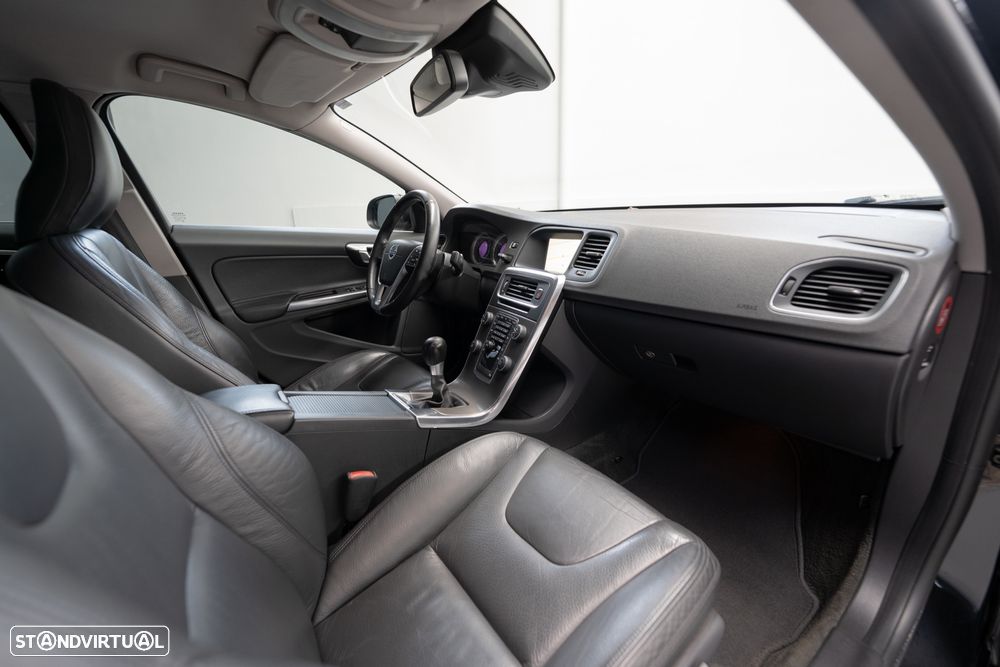 Volvo S60 2.0 D3 Summum - 2