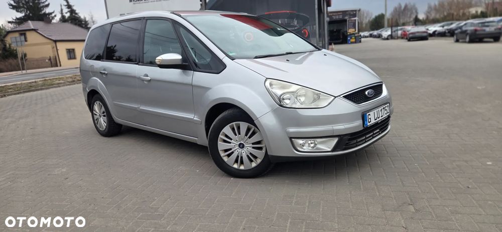 Ford Galaxy 2.0 TDCi Ghia - 21