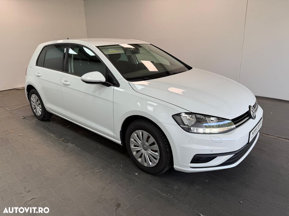 Volkswagen Golf 1.6 TDI Comfortline - 15