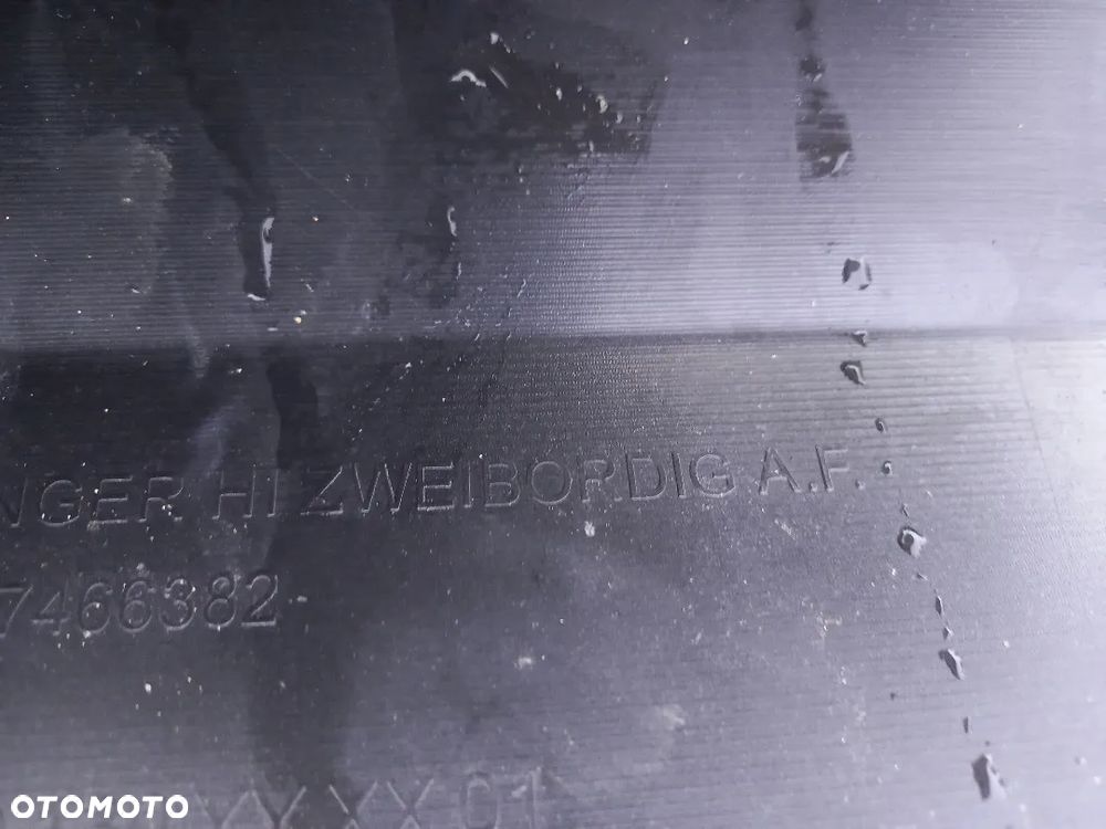 BMW 2 F46 LIFT LCI ZDERZAK TYLNY TYŁ - 12